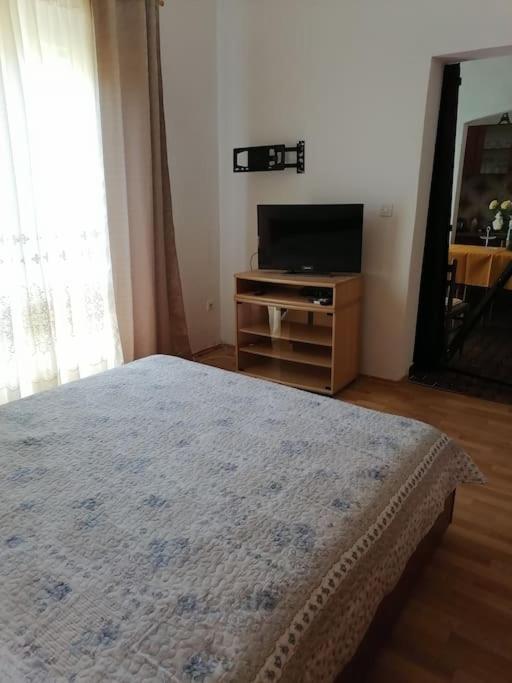 Apartments Vedrana Ražanj エクステリア 写真