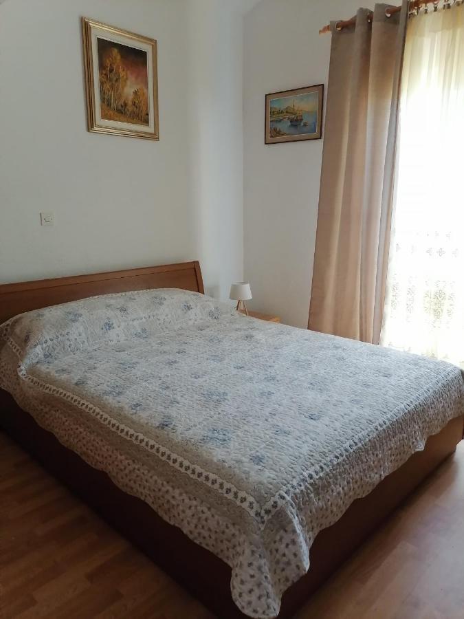 Apartments Vedrana Ražanj エクステリア 写真