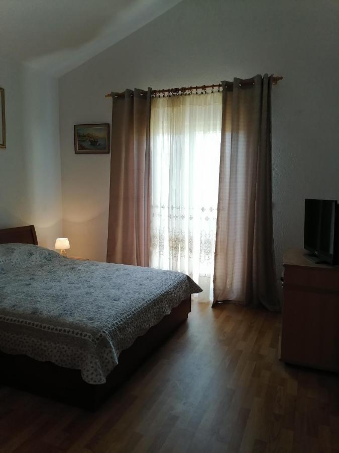 Apartments Vedrana Ražanj エクステリア 写真
