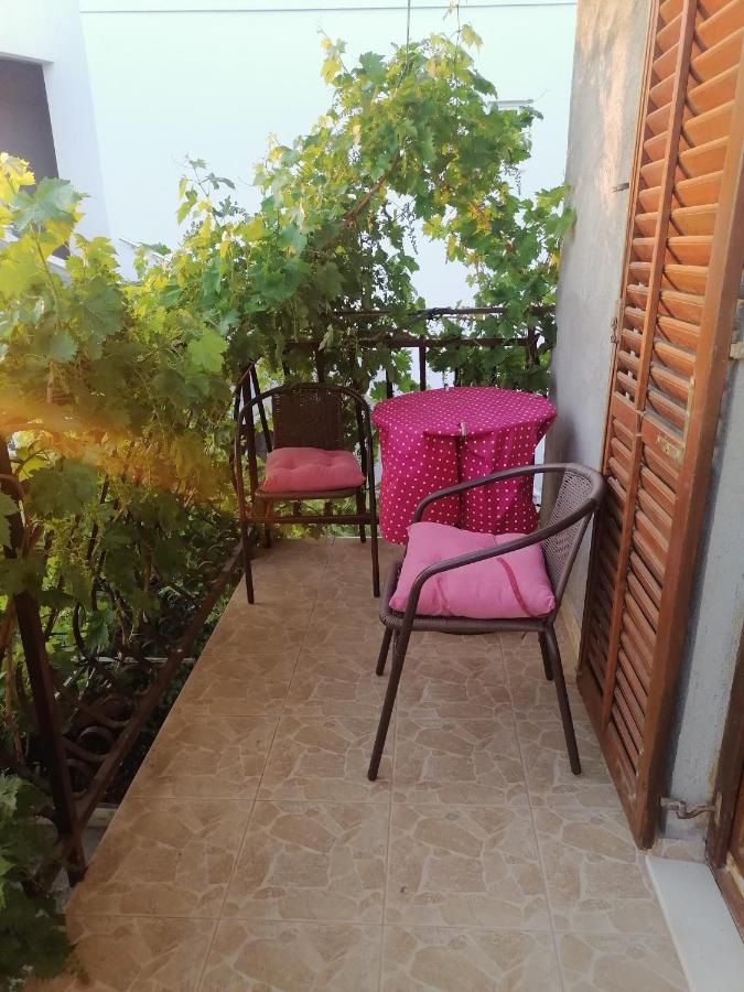 Apartments Vedrana Ražanj エクステリア 写真